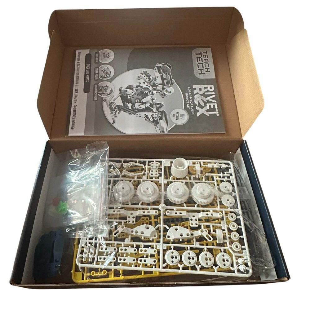Teach Tech Rivet-Rex Robot - Open Box- Never Used - Picture 3 of 3